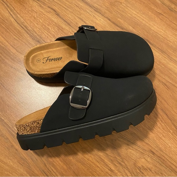 Birkenstock DUPES Black platform Clogs - Picture 3 of 4